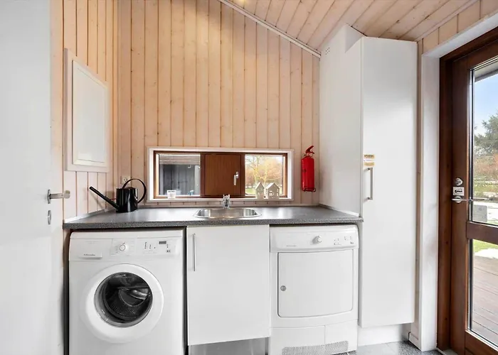 Ll268-humble-blabaervaenget-3 Ristinge